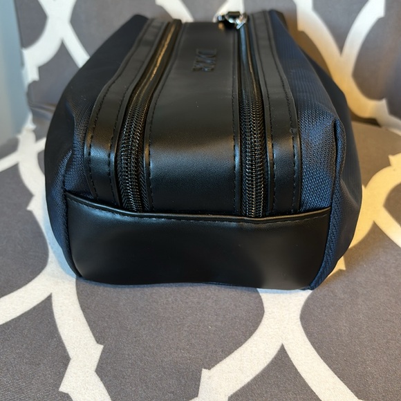 Dior Toiletry Bag - Picture 6 of 10